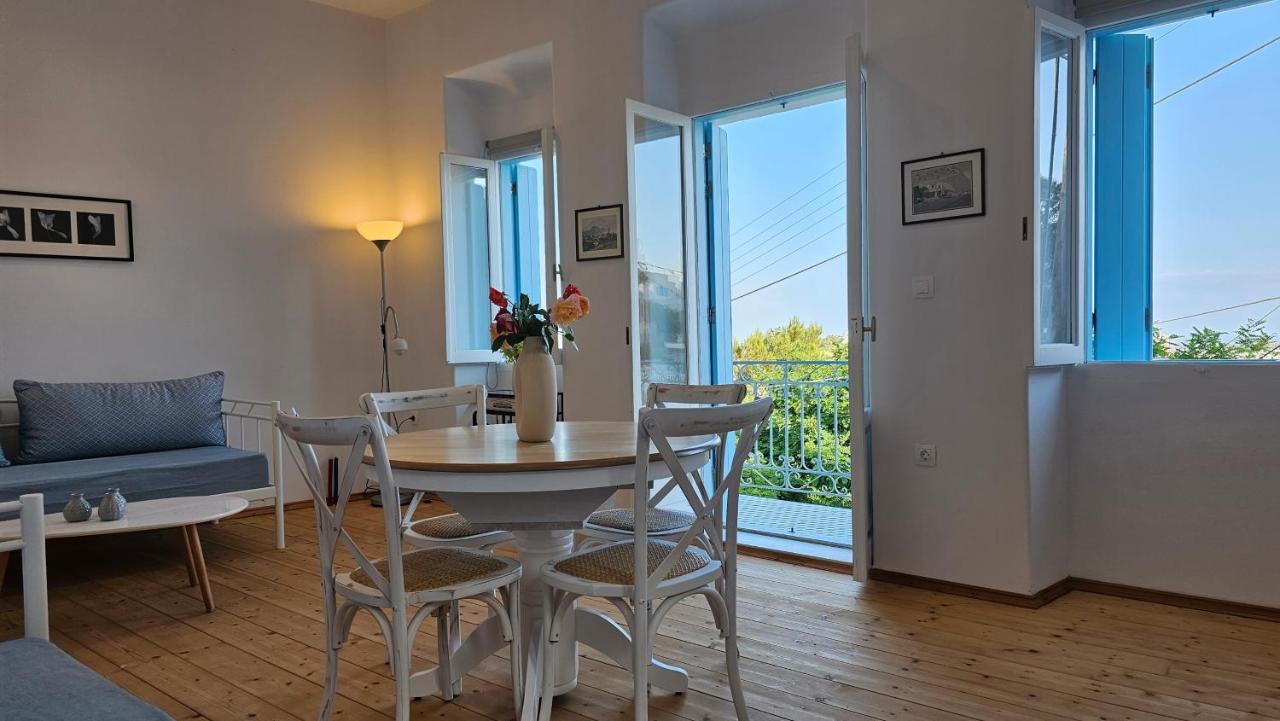شقة 1870 House 1&2 Plaka  المظهر الخارجي الصورة